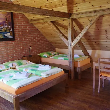 Apartment Ubytovani A Slunicko Lomnice nad Luznici