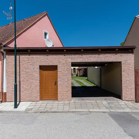 A Slunicko Lomnice nad Lužnicí